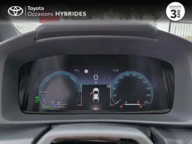 Toyota C-Hr 2.0 hybride rechargeable 225ch graphic my26 — photo 14