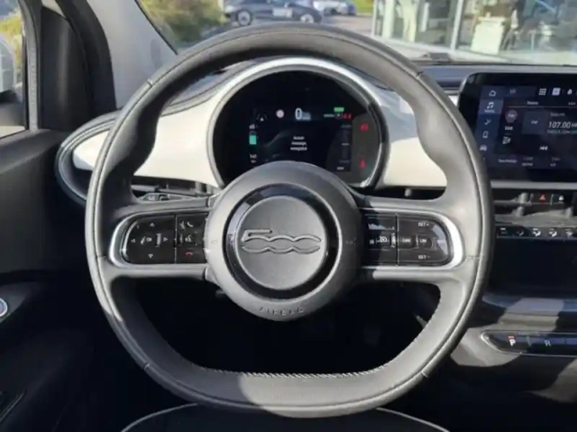 Fiat 500 e 118ch my23 — photo 10