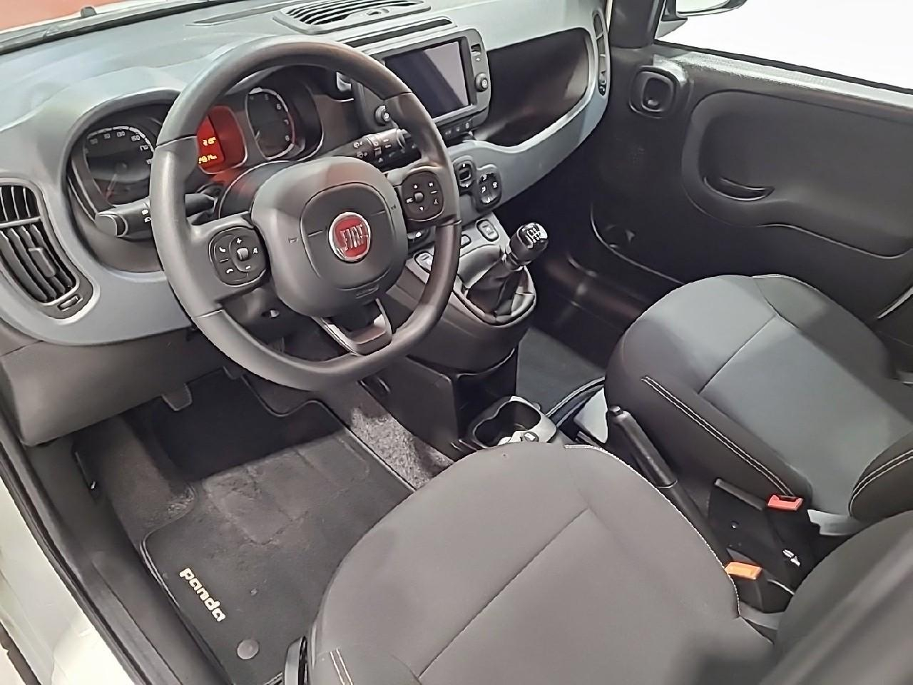 Fiat Panda 1.0 70 ch hybrid bsg s/s cross — photo 9