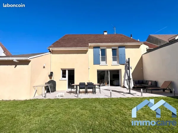 Maison 6 pièces 120 m²