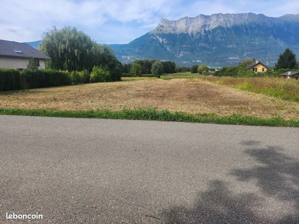 Terrain constructible