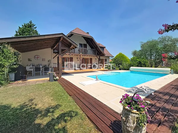 Maison 7 pièces 169 m²