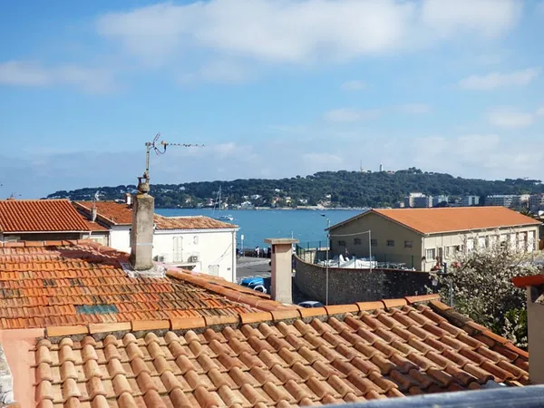 2 PIECES ANTIBES - 2 pièce(s) - 42 m2