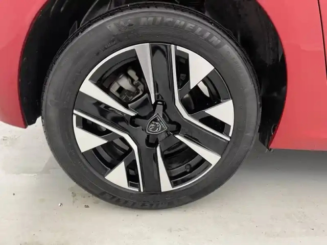 Peugeot 208 100 s&amp;s bvm6 — photo 19