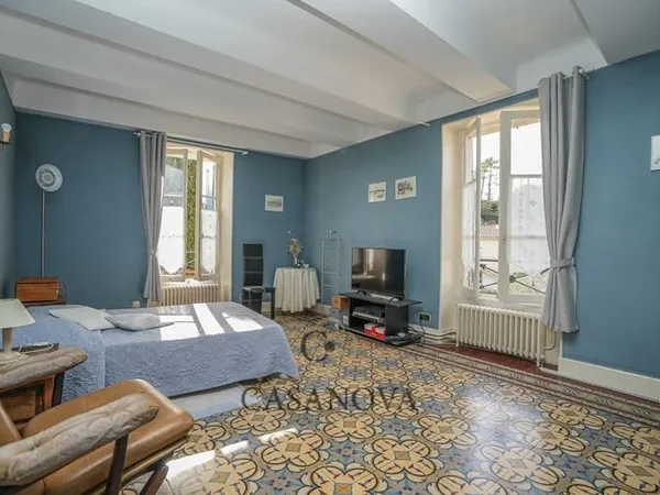 Maison et villa de prestige Vente Alès 13p 350m² 574000€