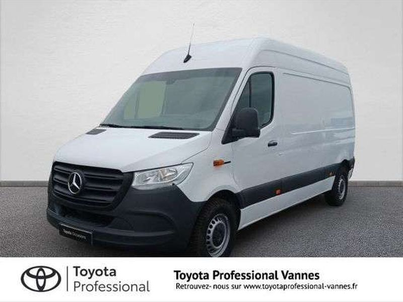 Mercedes SPRINTER Mercedes Sprinter 312 eSprinter 39 3T5 3 batteries — photo 1