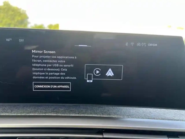 Peugeot 3008 hybrid 136 e-dcs6 — photo 15
