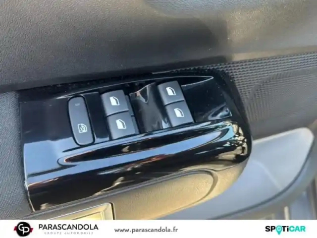 Citroën C3 1.5 bluehdi 100ch s&amp;s shine e6.d — photo 12