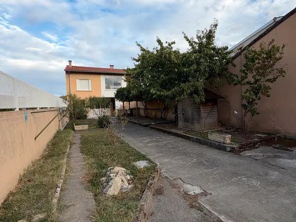 Maison de ville - 3 Pièces - 79m2