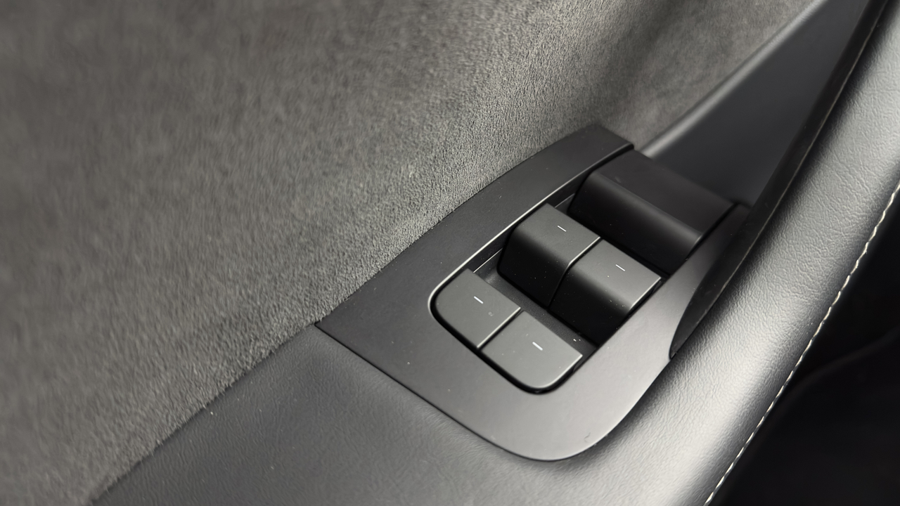 Tesla MODEL Y Grande Autonomie Dual Motor AWD — photo 15