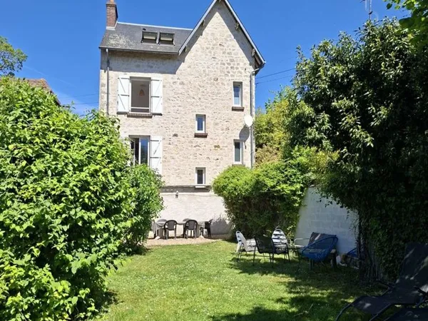 IDF 95 - Maison 1906 en pierre de taille ? 128 M² + jardin