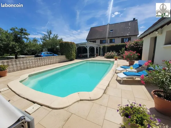 Propriété 6 pièces 184 m²