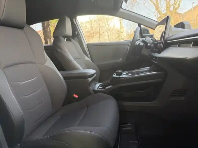 Toyota C-Hr design grande autonomie 77 kwh 224ch + — photo 16
