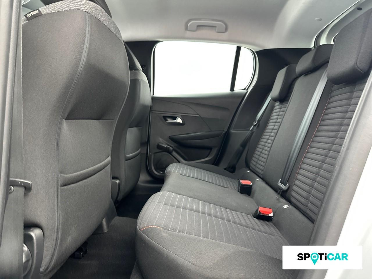 Peugeot 208 puretech 75 s&s active — photo 10