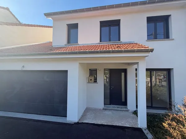 Maison 4 pièces 130 m²