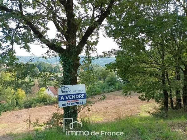 Vallée du LOT- Terrain à bâtir avec très belle vue