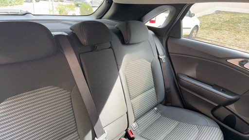 Kia Ceed 1.0 T-GDi 100 - Active – 2022 – 47851 km – Essence – Boîte Manuelle — photo 21