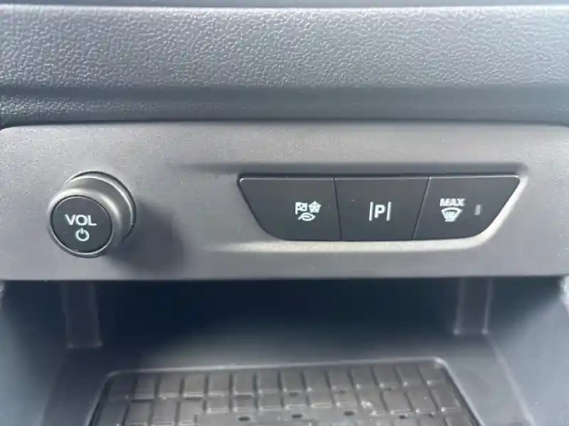 Ford Tourneo courier 136ch 46kwh active — photo 20
