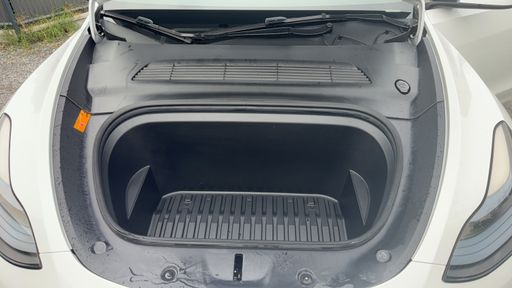 Tesla Model Y 295 - Rwd – 2023 – 47878 km – Électrique – Boîte Automatique — photo 21