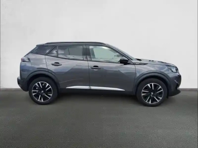 Peugeot 2008 puretech 130 s&amp;s eat8 — photo 4