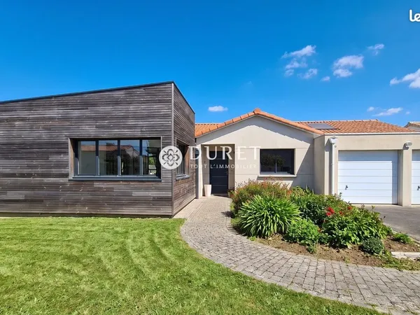 Maison 8 pièces 176 m²