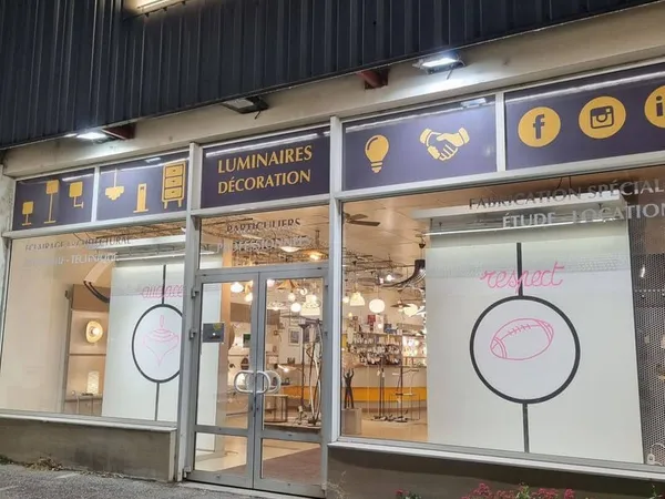 Local commercial 400 m²