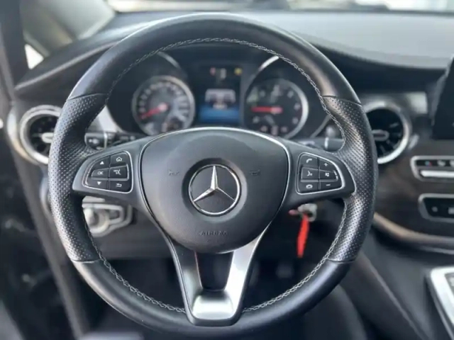 Mercedes Cla 250 d avantgarde extra-long — photo 4