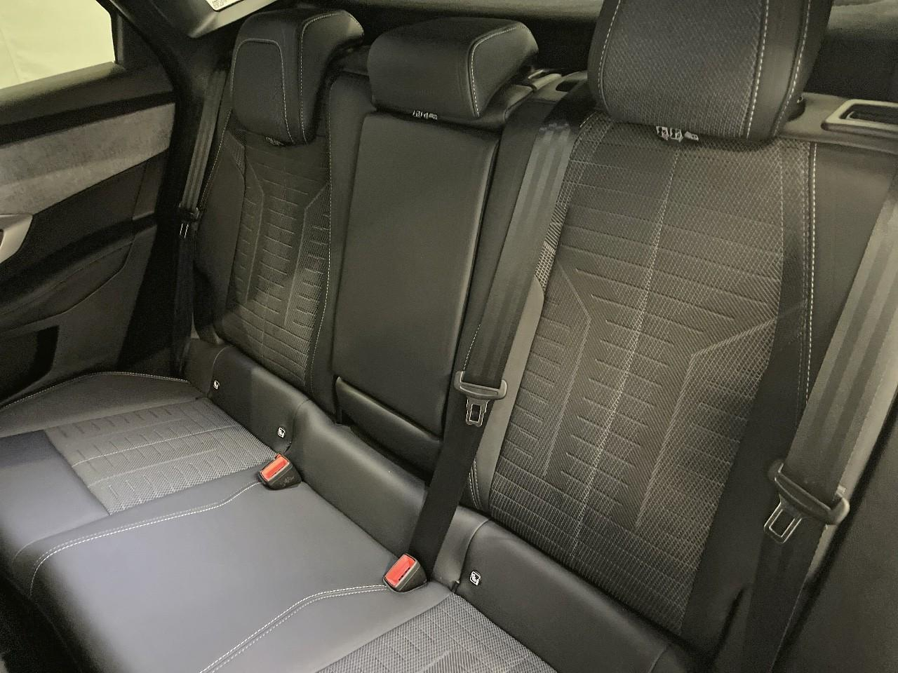Peugeot 3008 hybrid 145 e-dcs6 gt — photo 13