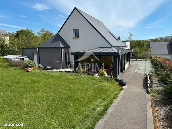 Maison 7 pièces 163 m²
