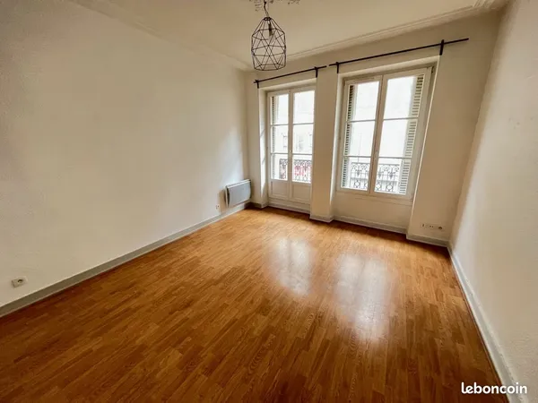 Studio 1 pièce 22 m²