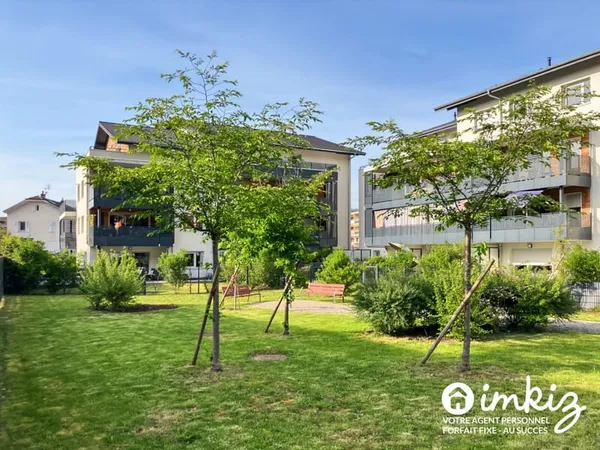T4 en rez-de-jardin avec jardin et terrasse