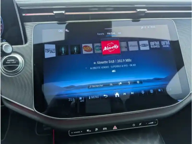 Mercedes Classe E berline 300 de hybrid eq amg line — photo 25