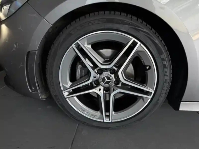 Mercedes Classe B 200 d amg line edition — photo 39