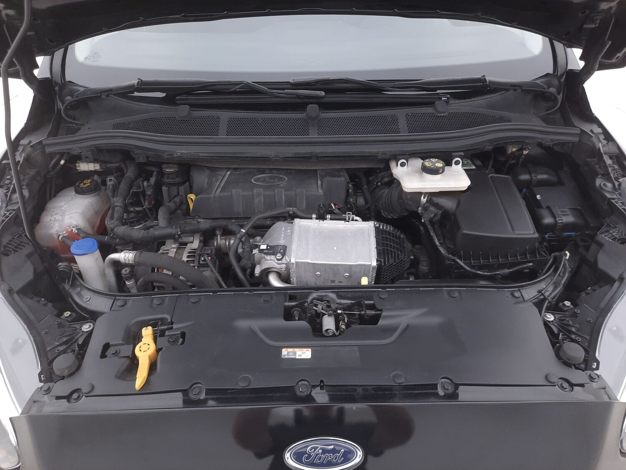 Ford S-Max — photo 16