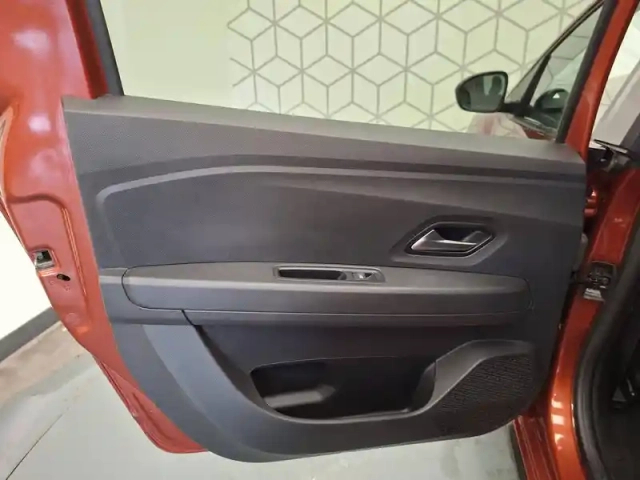 Dacia Jogger eco-g 100 5 places — photo 20