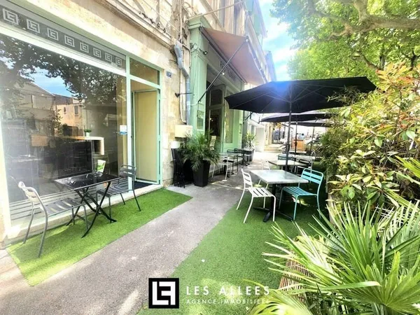 Commerce 120 m²