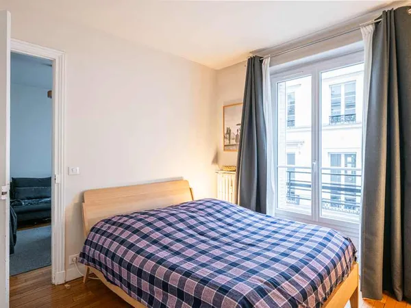 Loue appartement meublé - 9è arrondissement
