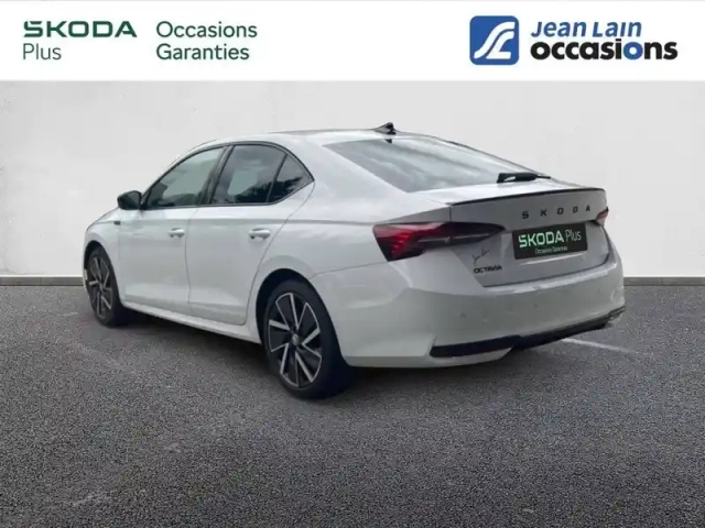 Skoda Octavia 1.5 tsi hybrid 150 ch act dsg7 — photo 11