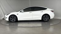 Tesla Model 3 Standard RWD Plus MY22 — photo 7