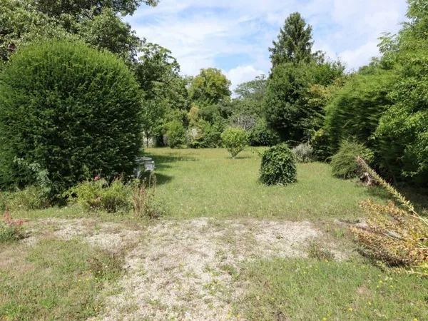 Terrain en individuel 300 m²