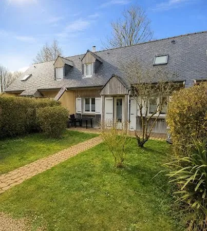Maison 9 pièces 145 m²