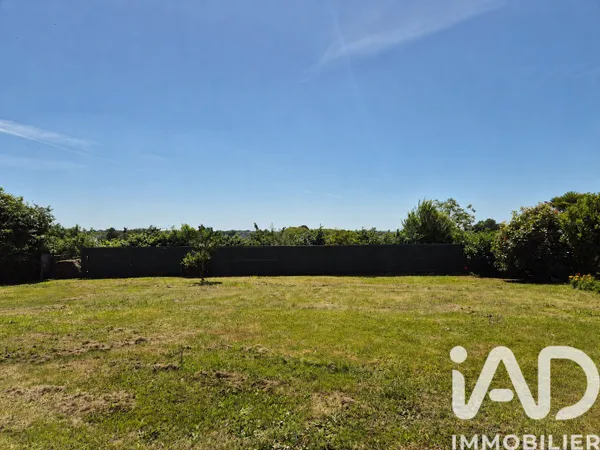 Terrain 352 m²
