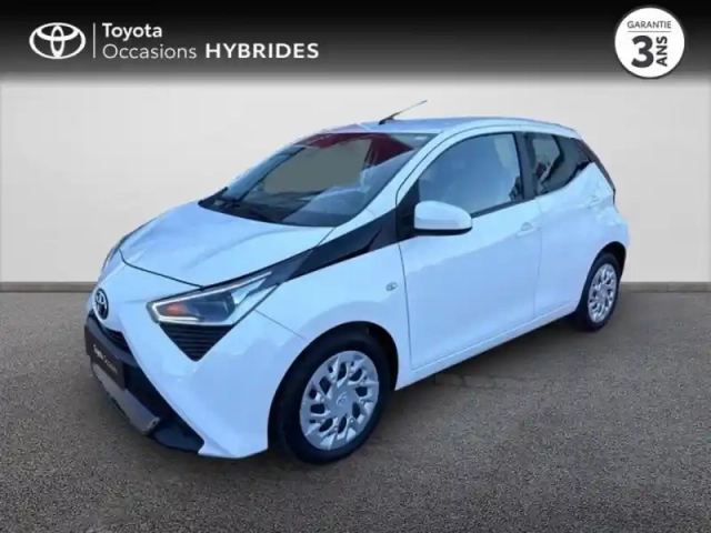 Toyota Aygo 1.0 vvt-i 72ch x-play 5p my20 — photo 1