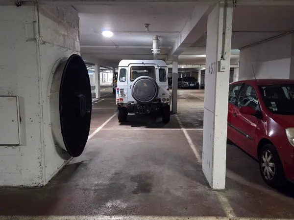 Loue Place de Parking Maine 2000