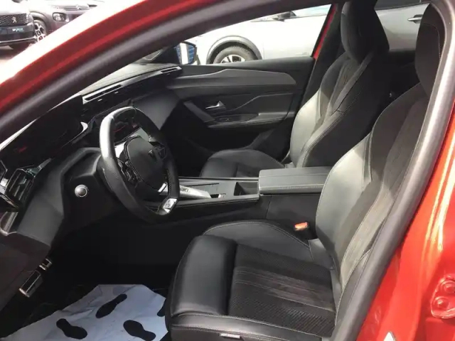 Peugeot 308 phev 225 e-eat8 — photo 16