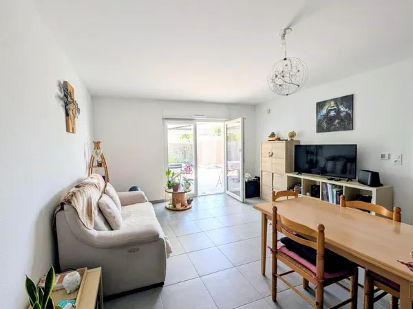 RIXHEIM - Bel appartement F2 avec terrasse + place de parking