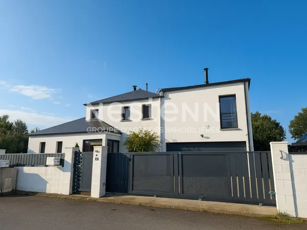 Maison contemporaine à Limerzel - Vie de plain-pied - 130 m² - 4 chambres