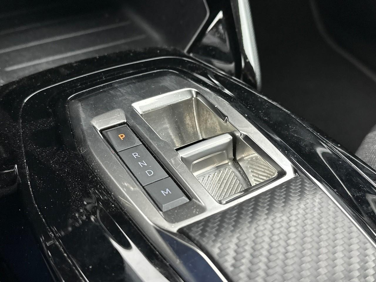 Peugeot 2008 puretech 130 s&s eat8 style — photo 29