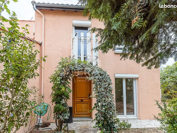 Maison 5 pièces 110 m²