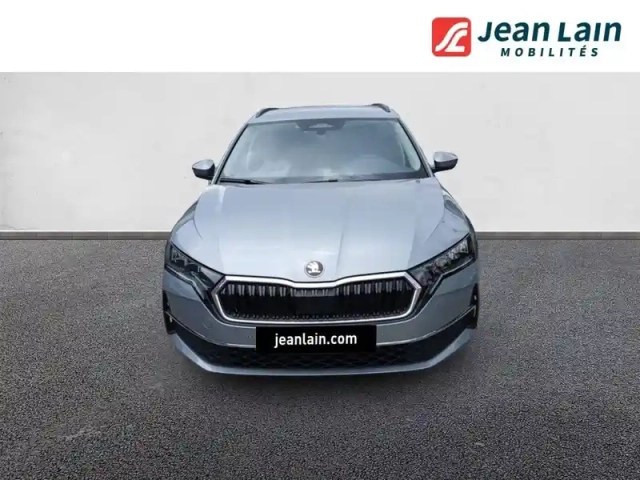 Skoda Octavia combi 1.5 tsi hybrid 150 ch act dsg7 — photo 2